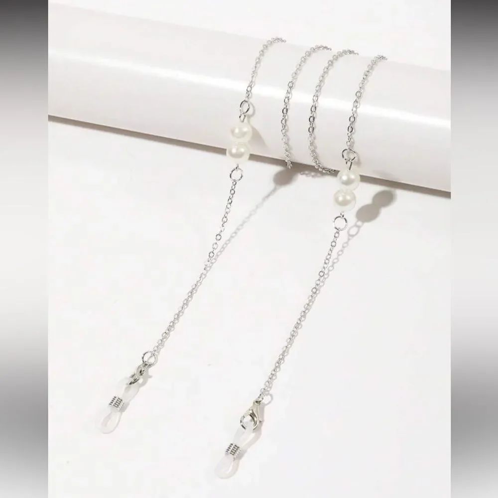 Elegant Pearl Silver Glasses Chain A1654